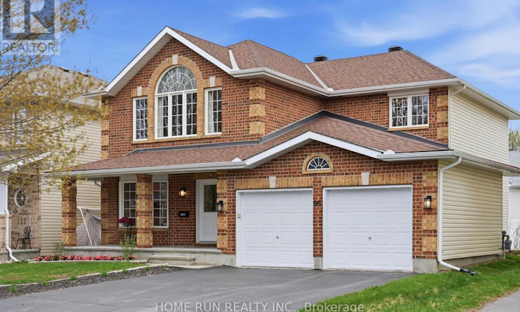 96 Woliston Crescent