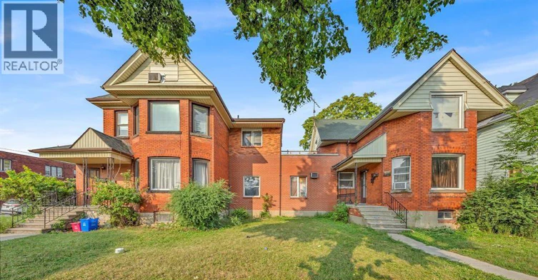 UPPER-669 Marentette, Windsor, ON, N9A 1Z3