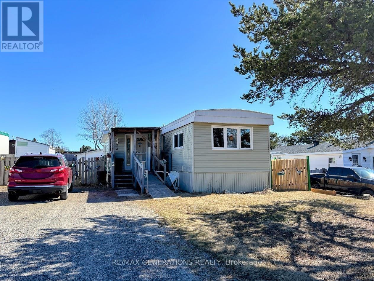 22 Jackson Crescent, Marathon, ON, P0T 2E0
