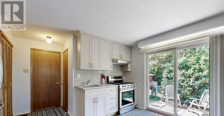 B-252 Elgin Mills Road W, Richmond Hill, ON, L4C 4M2
