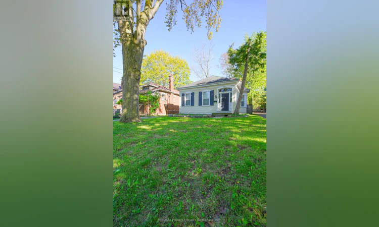571 Dufferin Avenue