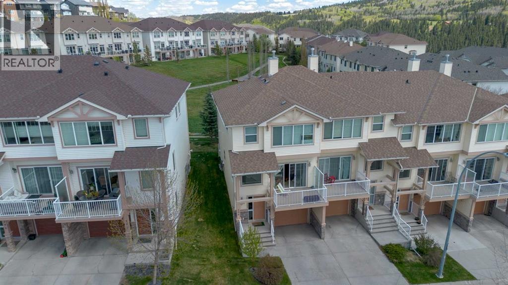 296 Sunset Point, Cochrane, AB, T4C 0K8