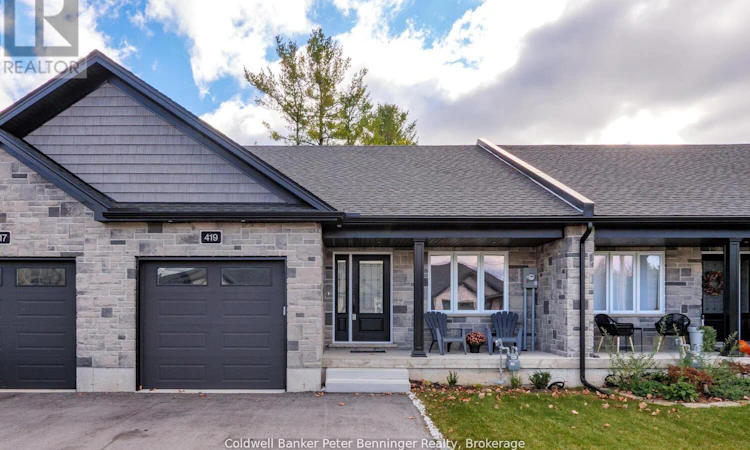 419 Park Street W