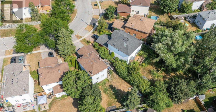 11 Penton Drive, Barrie, ON, L4N 7A3 - 30