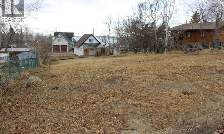 631 Jeanne Crescent