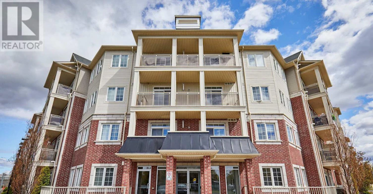 112-84 Aspen Springs Drive, Clarington, ON, L1C 0V3