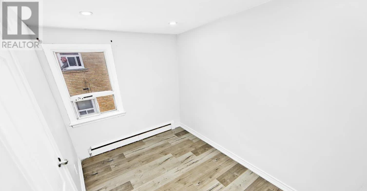 UPPER-2953 Lawrence Avenue E, Toronto, ON, M1P 2V6 - 9