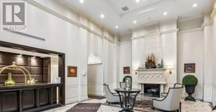 501-310 Red Maple Road, Richmond Hill, ON, L4C 0T7 - 2