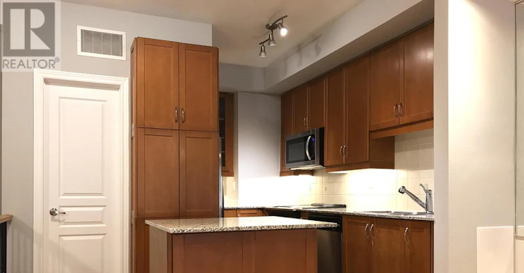 29-70 Byng Avenue, Toronto, ON, M2N 7L9 - 3