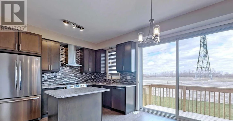127 Yacht Drive, Clarington, ON, L1C 4A7