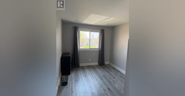 UPPER Leave 1/2nd Floor 5 Herron Place, Brampton, ON, L6S 1P3 - 10