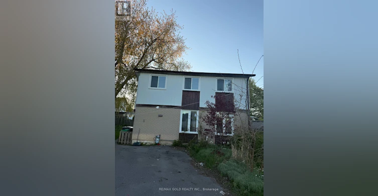 UPPER Leave 1/2nd Floor 5 Herron Place, Brampton, ON, L6S 1P3