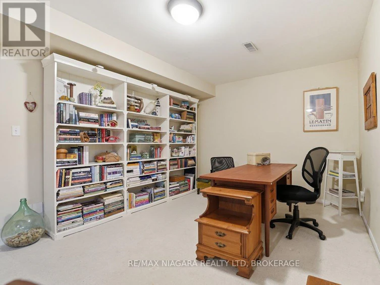 23-5 Lakeside Drive W, St. Catharines, ON, L2M 1P3 - 25