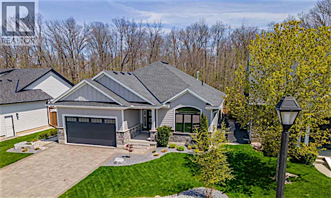 65 Deerfield Road, Lambton Shores, ON, N0M 1T0