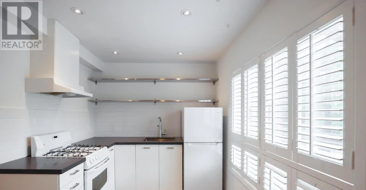2-8 Brookmount Road, Toronto, ON, M4L 3N1