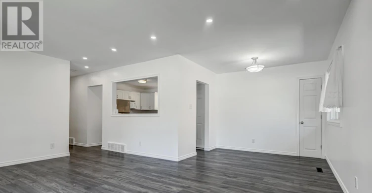 130 North Street W, Orillia, ON, L3V 3S8 - 7