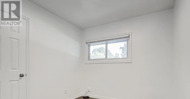 130 North Street W, Orillia, ON, L3V 3S8 - 17