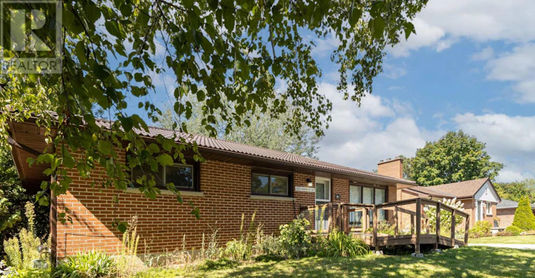 130 North Street W, Orillia, ON, L3V 3S8 - 3