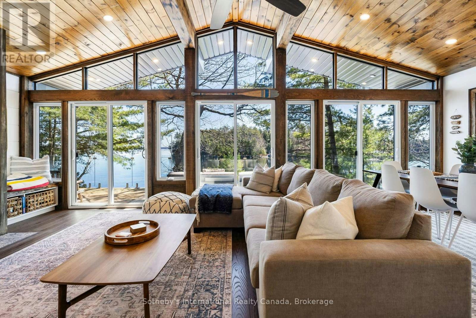 29 Beachgrove 33lm Island, Gravenhurst, ON, P1P 1R2