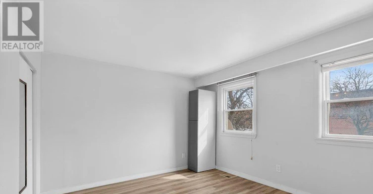 3-20 Bridesburg Drive, Toronto, ON, M9R 2K3 - 6