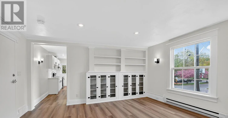 2-4 Queen Street, Niagara-on-the-Lake, ON, L0S 1J0 - 3