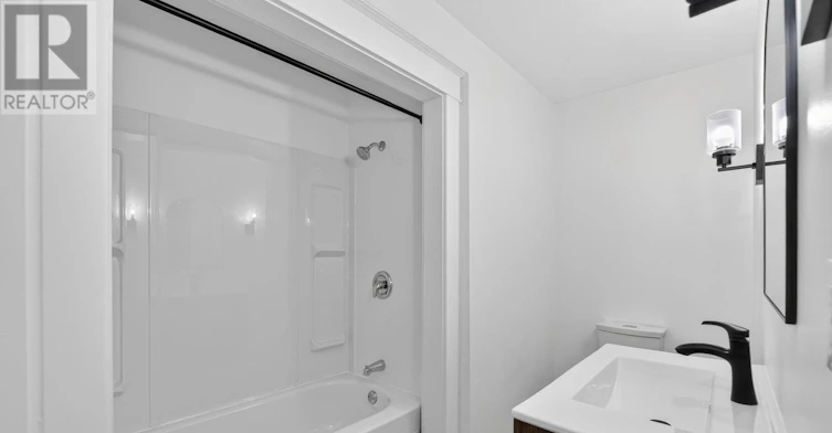 2-4 Queen Street, Niagara-on-the-Lake, ON, L0S 1J0 - 9