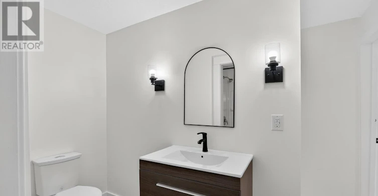 2-4 Queen Street, Niagara-on-the-Lake, ON, L0S 1J0 - 10