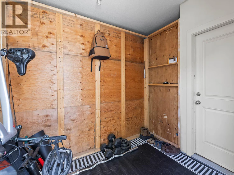 4002 25 Street, Vernon, BC, V1T 4R7 - 32