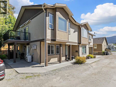 4002 25 Street - 4