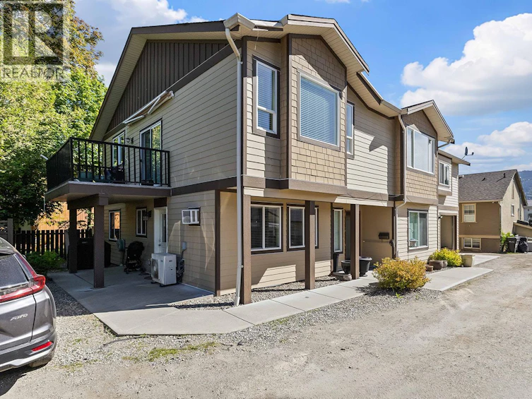 4002 25 Street, Vernon, BC, V1T 4R7 - 4