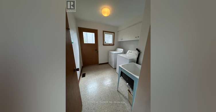 19 Sandbourne Crescent, Toronto, ON, M2L 3A5 - 18