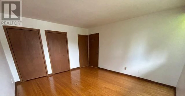 19 Sandbourne Crescent, Toronto, ON, M2L 3A5 - 14