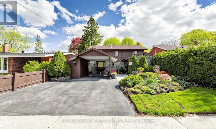19 Lesterwood Crescent