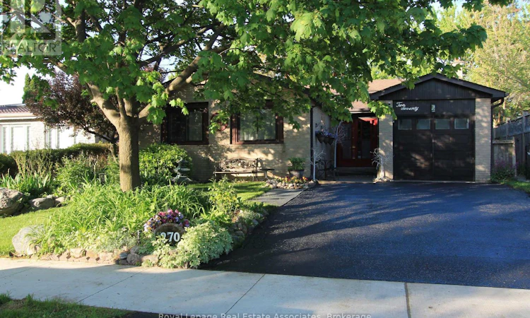 270 Kristin Grove
