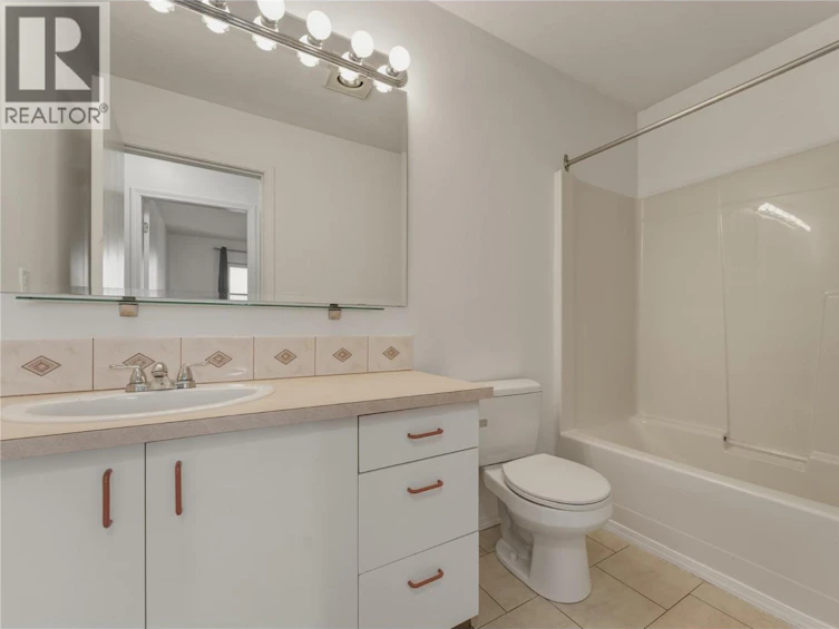 211-4305 Bellevue Drive, Vernon, BC, V1T 9J2 - 10