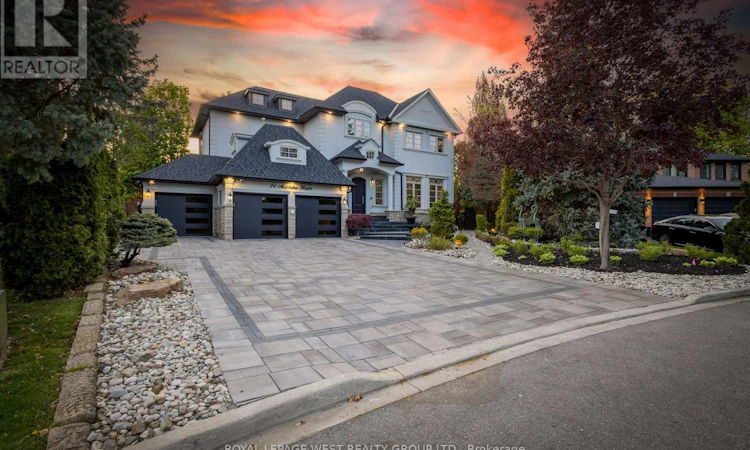 24 Mcarthur Heights