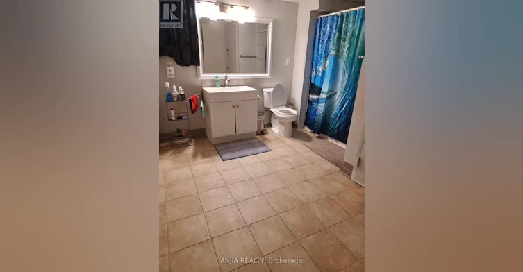 LOWER-256 Homewood Avenue, Toronto, ON, M2R 2N3 - 12