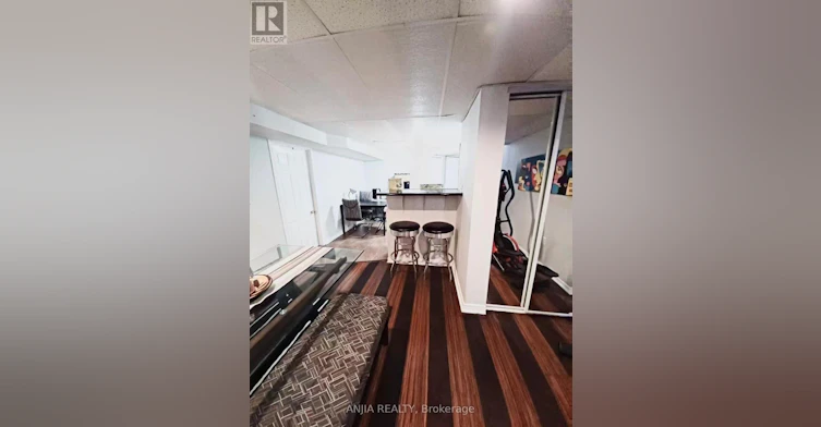 LOWER-256 Homewood Avenue, Toronto, ON, M2R 2N3 - 3