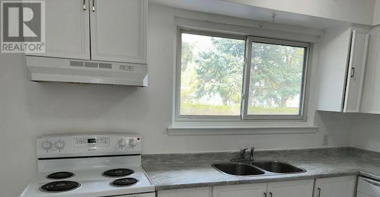 UPPER-30 Kenilworth Road, Brampton, ON, L6V 2B1 - 3
