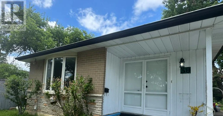 UPPER-30 Kenilworth Road, Brampton, ON, L6V 2B1 - 4