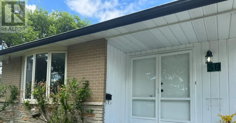UPPER-30 Kenilworth Road, Brampton, ON, L6V 2B1 - 2