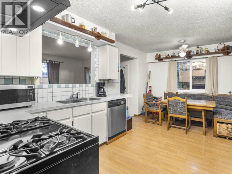 11750 Fraserview Street, Maple Ridge, BC, V2X 8A8 - 12