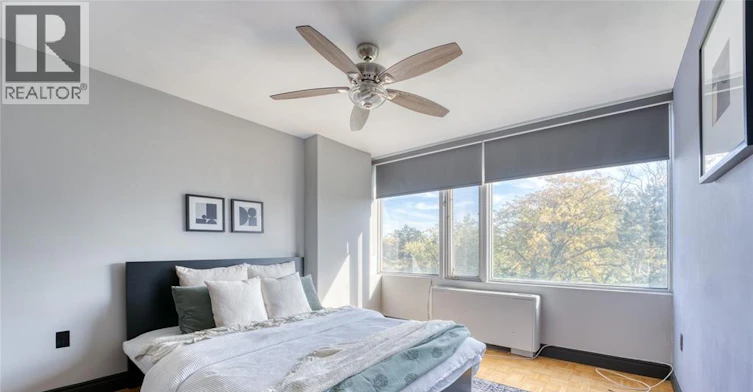 402-2144 Pelissier, Windsor, ON, N8X 1N4 - 18