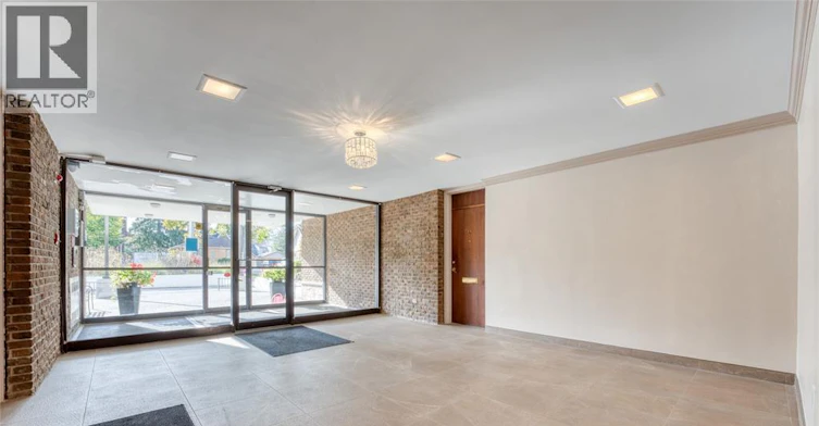 402-2144 Pelissier, Windsor, ON, N8X 1N4 - 27