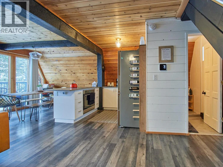 5123 Squilax Anglemont Road, Celista, BC, V0E 1M6 - 11