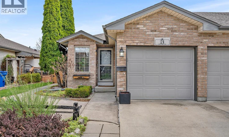 21 Tofflemire Court
