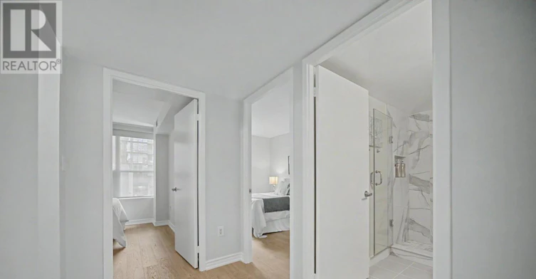 TH8-31 Brunel Court, Toronto, ON, M5V 3Y2 - 17