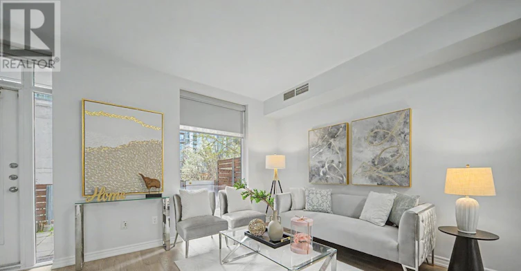 TH8-31 Brunel Court, Toronto, ON, M5V 3Y2 - 6