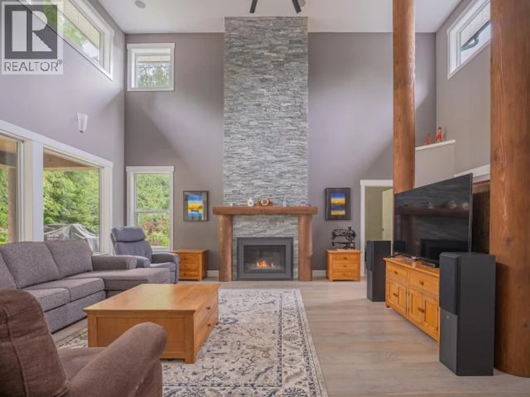 3130 Butler Road, Powell River, BC, V8A 0R9 - 12