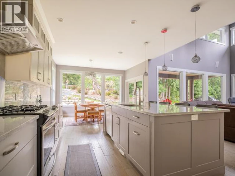 3130 Butler Road, Powell River, BC, V8A 0R9 - 9